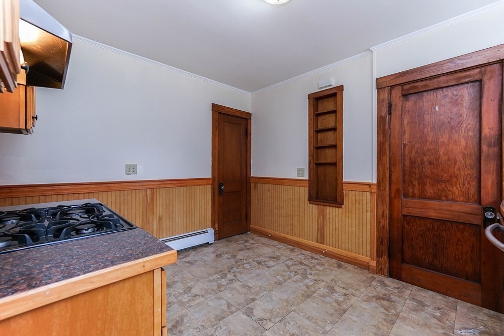 44-46 Egerton Road, Unit 1 Arlington, MA 02474 - Photo 24 of 27