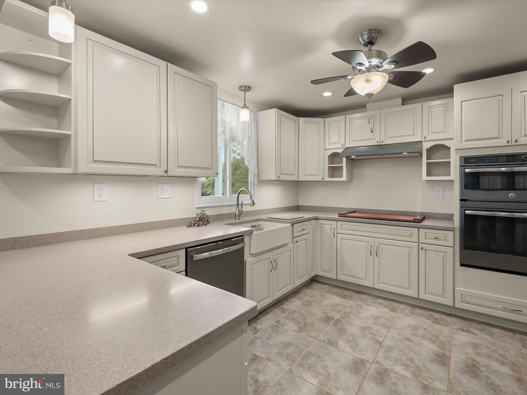 1321 Streaker Road Sykesville, MD 21784 - Photo 16 of 54 Eat-In Kitchen