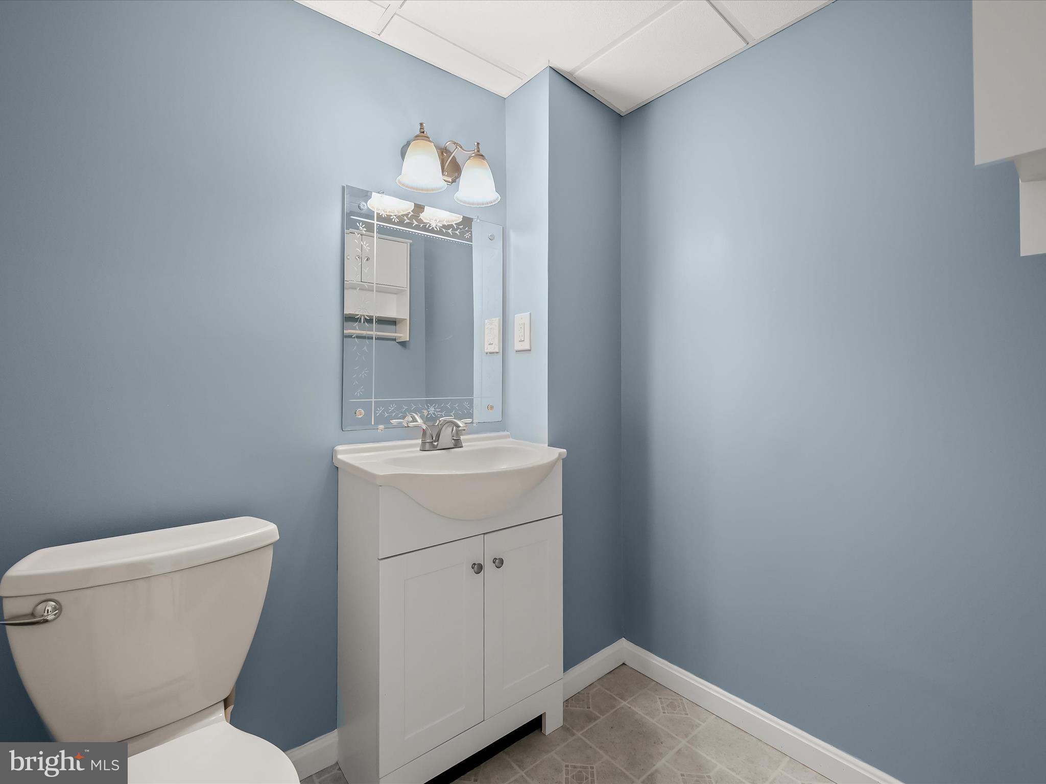 1321 Streaker Road Sykesville, MD 21784 - Photo 36 of 54 Powder Room