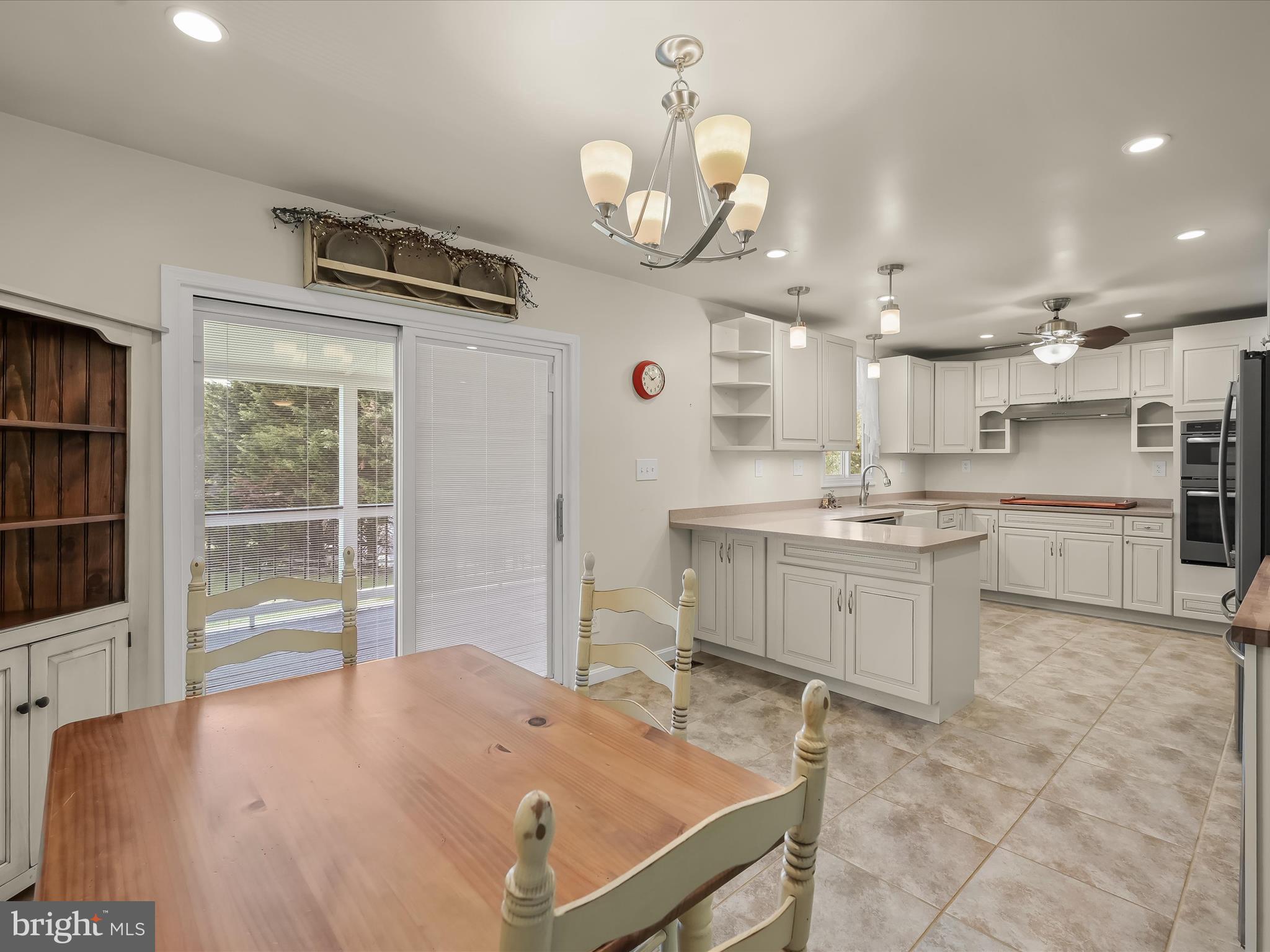 1321 Streaker Road Sykesville, MD 21784 - Photo 4 of 54 Dining - Access to Deck