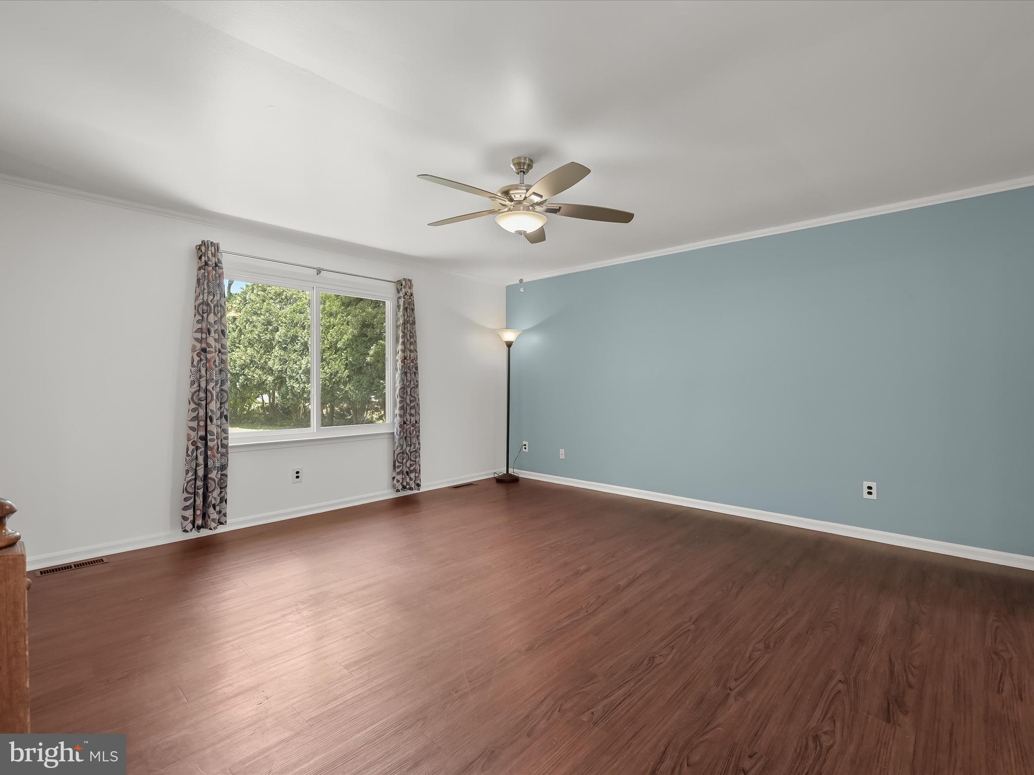 1321 Streaker Road Sykesville, MD 21784 - Photo 9 of 54 Living Room