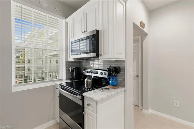 $2,950 | 140 Palm Street, Unit 305, Marco Island, FL 34145