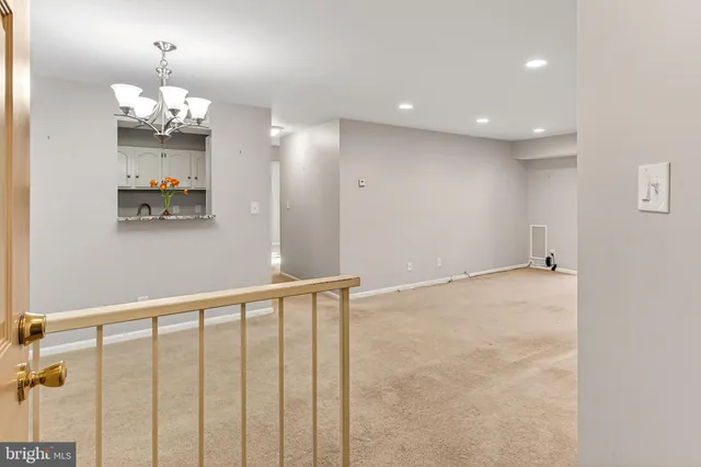 $380,000 | 5833 Cove Landing Road, Unit 304, Burke, VA 22015