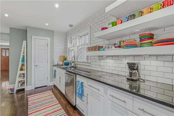$295,000 | 4233 Mercier Street, Kansas City, MO 64111