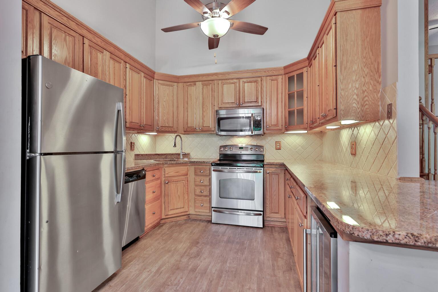 8355 Mitchell Road Eden Prairie, MN 55347 - Photo 13 of 36