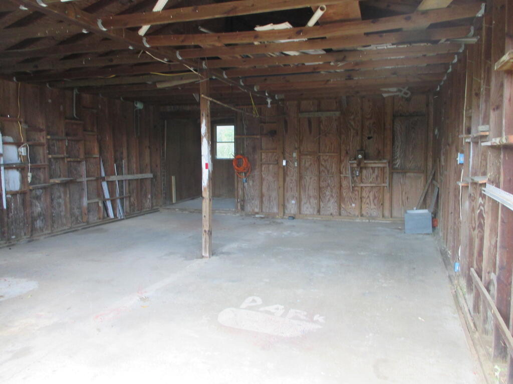 1277 Peach Bottom Road Independence, VA 24348 - Photo 13 of 19 Gallery Image 13