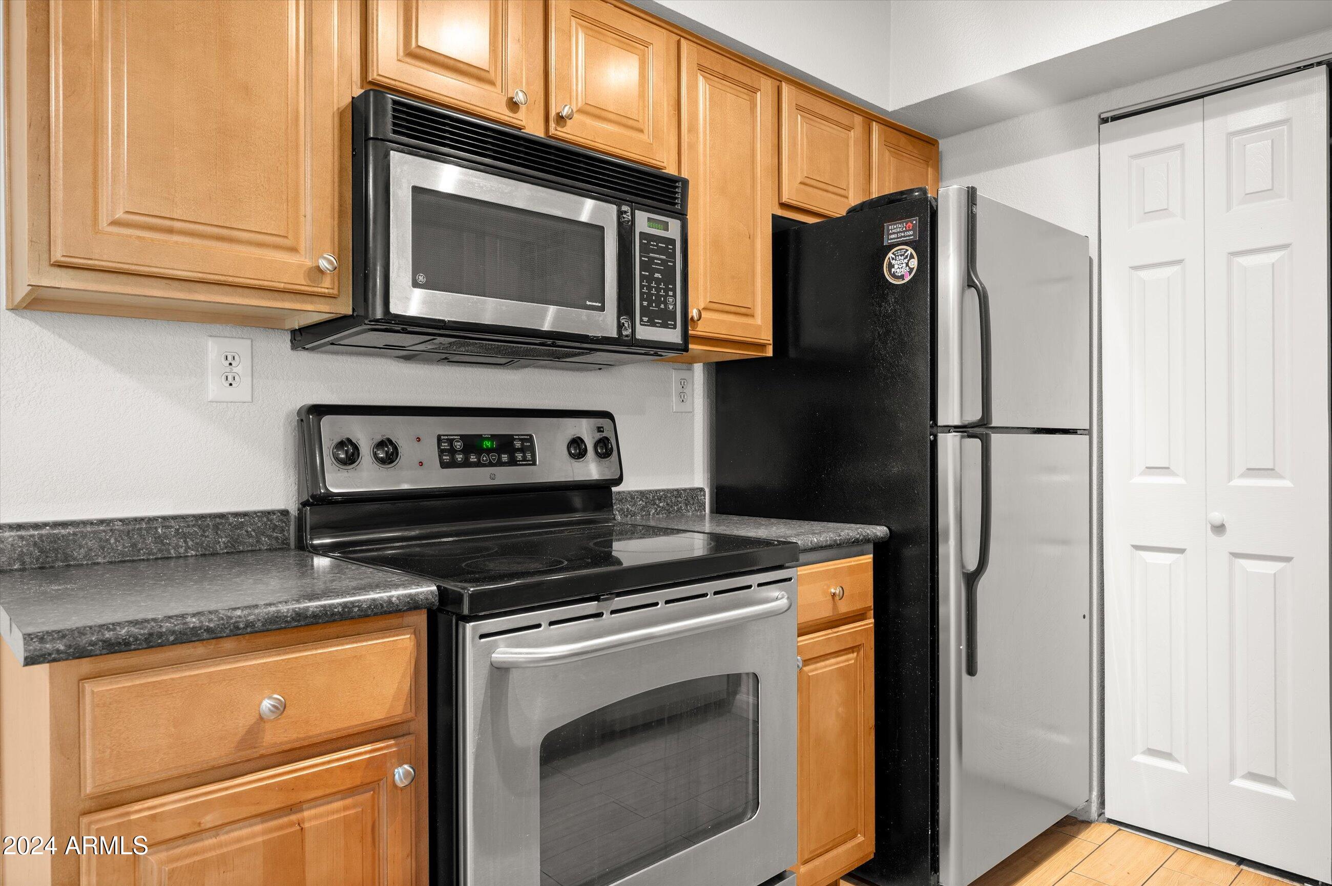 5877 North Granite Reef Road, Unit 1154 Scottsdale, AZ 85250 - Photo 8 of 31 Kitchen