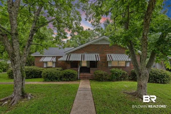$230,000 | 312 Sutherland Drive, Mobile, AL 36611