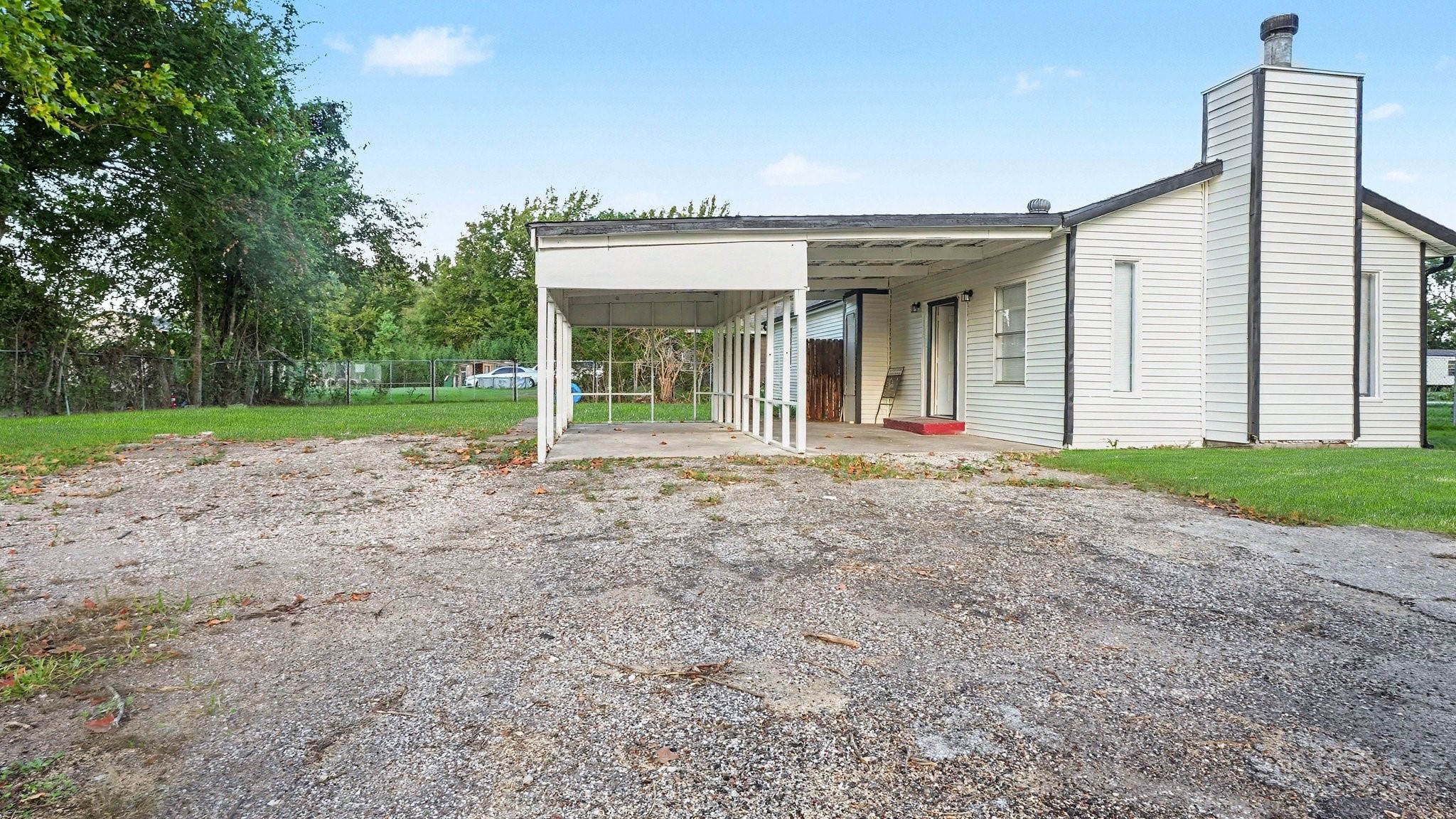 654 Ridge Drive Crosby, TX 77532 - Photo 18 of 20 Gallery Image 18