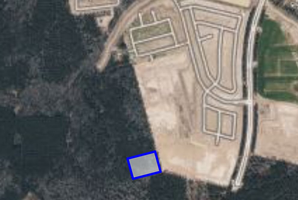 24b 5ac Splendora, TX 77372 - Photo 2 of 5 a bathroom with a shower