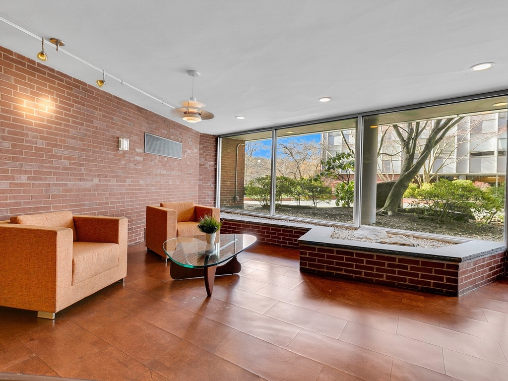 70-80 Park Street, Unit 7012 Brookline, MA 02446 - Photo 10 of 12 Gallery Image 10