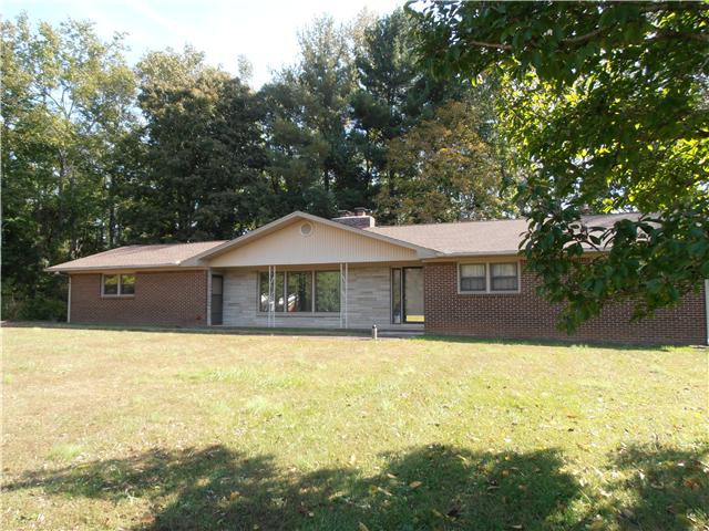 214 Hillcrest Road Manchester, TN 37355 - Photo 1 of 20 Welcome Home 214 Hillcrest Road!
