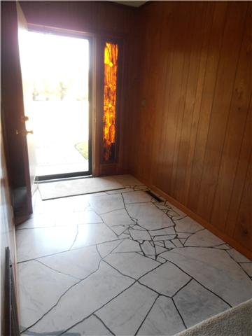 214 Hillcrest Road Manchester, TN 37355 - Photo 5 of 20 Foyer