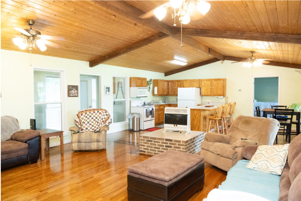 165 Webb Road Pikeville, TN 37367 - Photo 1 of 24 IMG_9455