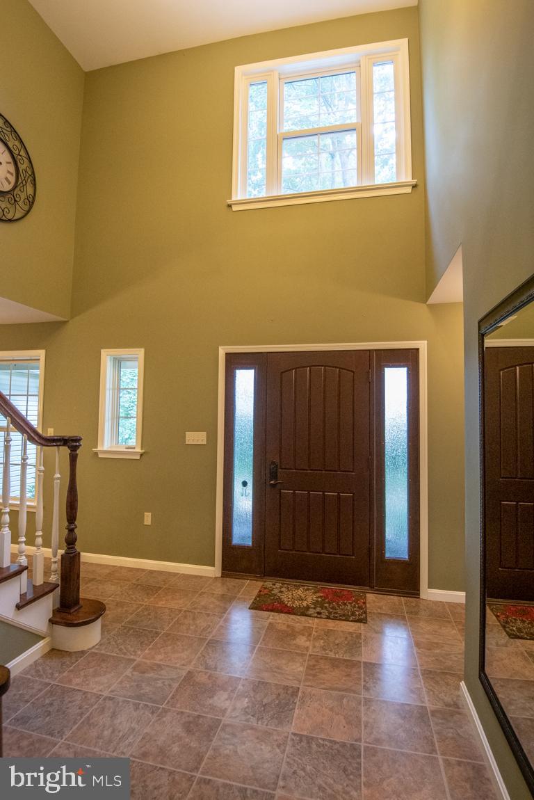 175 Little Britain Road Nottingham, PA 19362 - Photo 7 of 48 Foyer