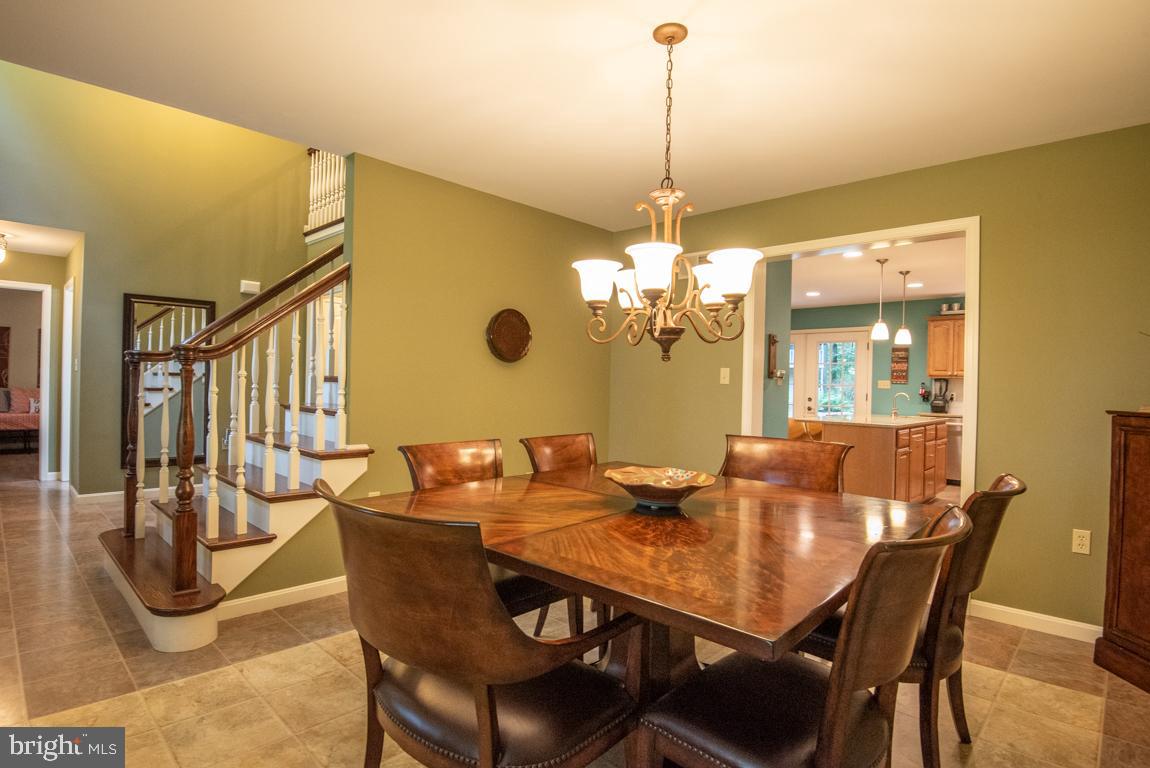 175 Little Britain Road Nottingham, PA 19362 - Photo 9 of 48 Dining Room