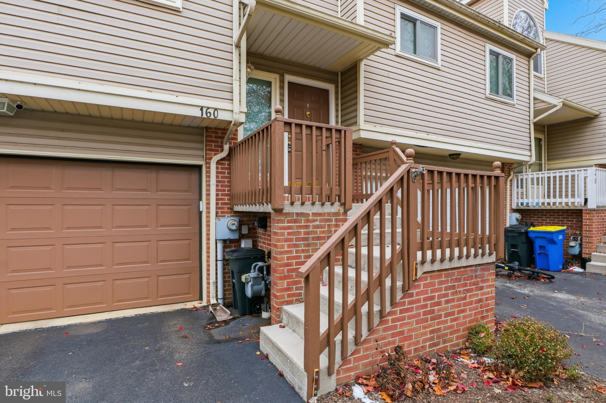 160 Greenleaf Road York, PA 17406 - Photo 42 of 46 Charming entryway with inviting steps.