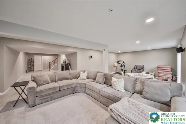 $540,000 | 4329 Beech Drive, Nazareth, PA 18064