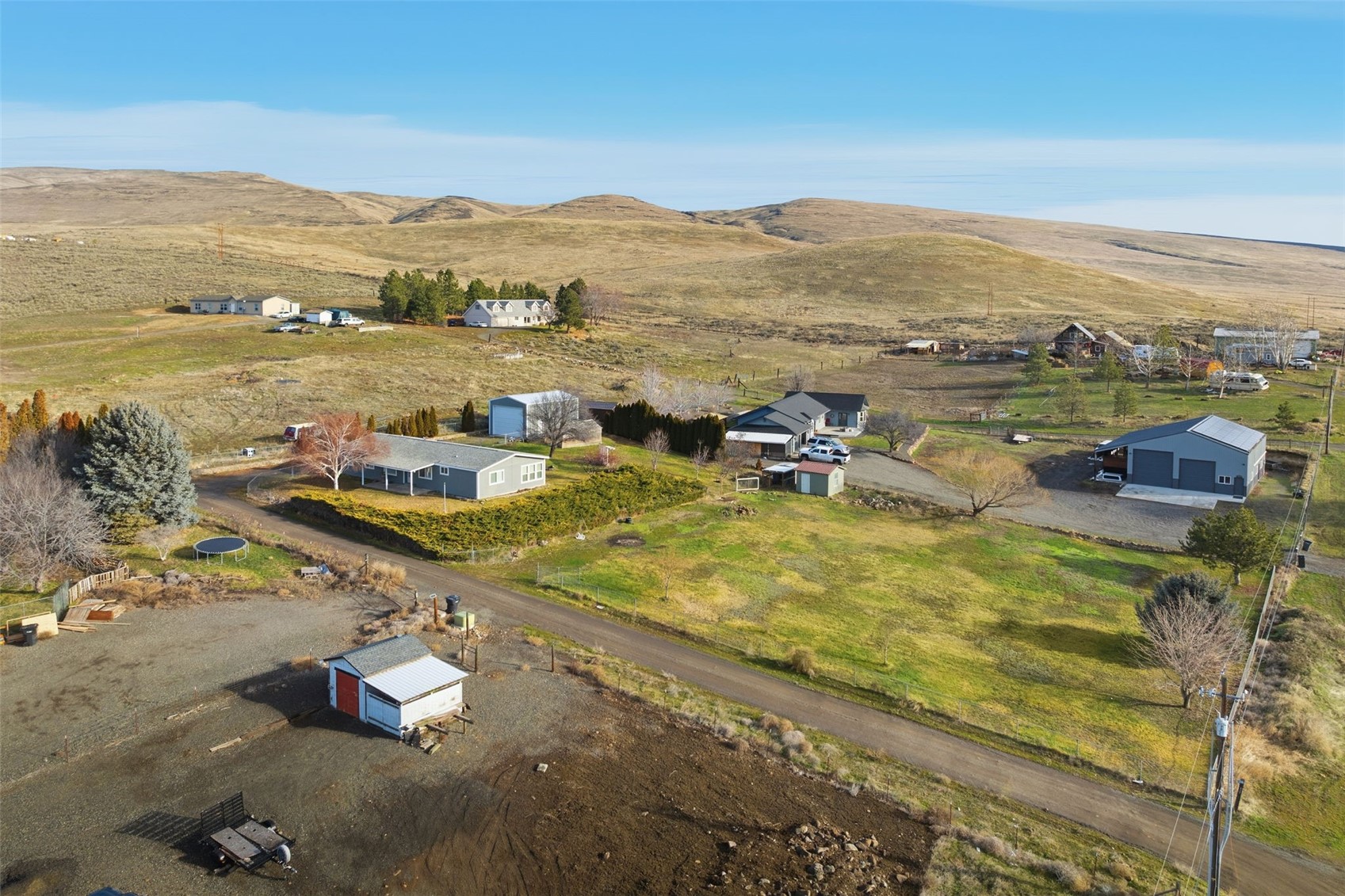 401 Clemans View Road Selah, WA 98942 - Photo 10 of 28