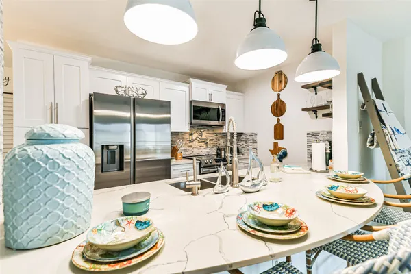 $345,000 | 7312 Seawall Boulevard, Unit 217, Galveston, TX 77551