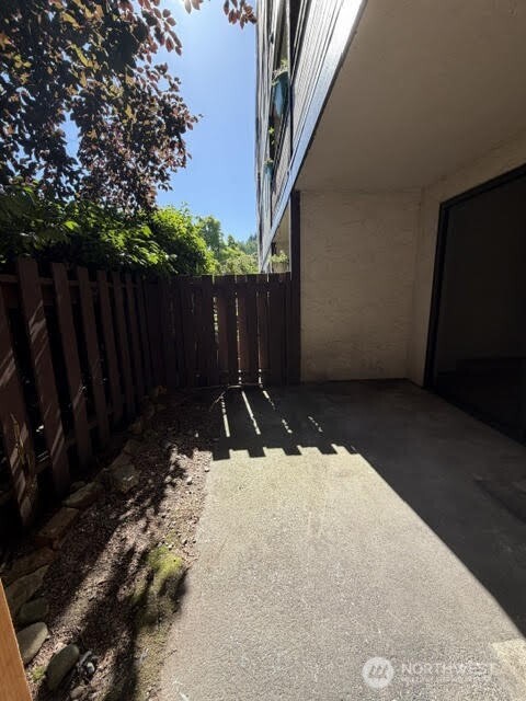 2100 North 106th Street, Unit 104 Seattle, WA 98133 - Photo 13 of 13