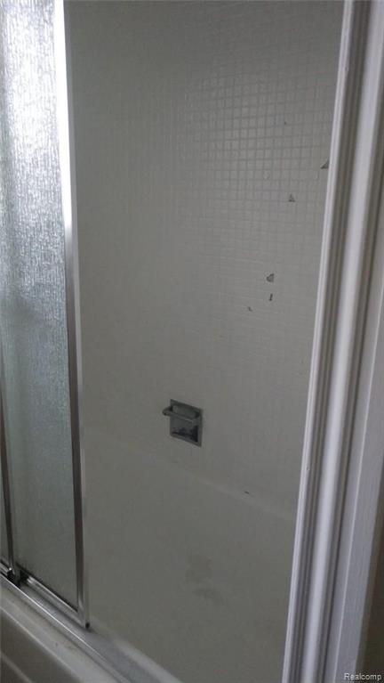 2377 Walton Boulevard, Unit 17 Rochester, MI 48309 - Photo 8 of 11