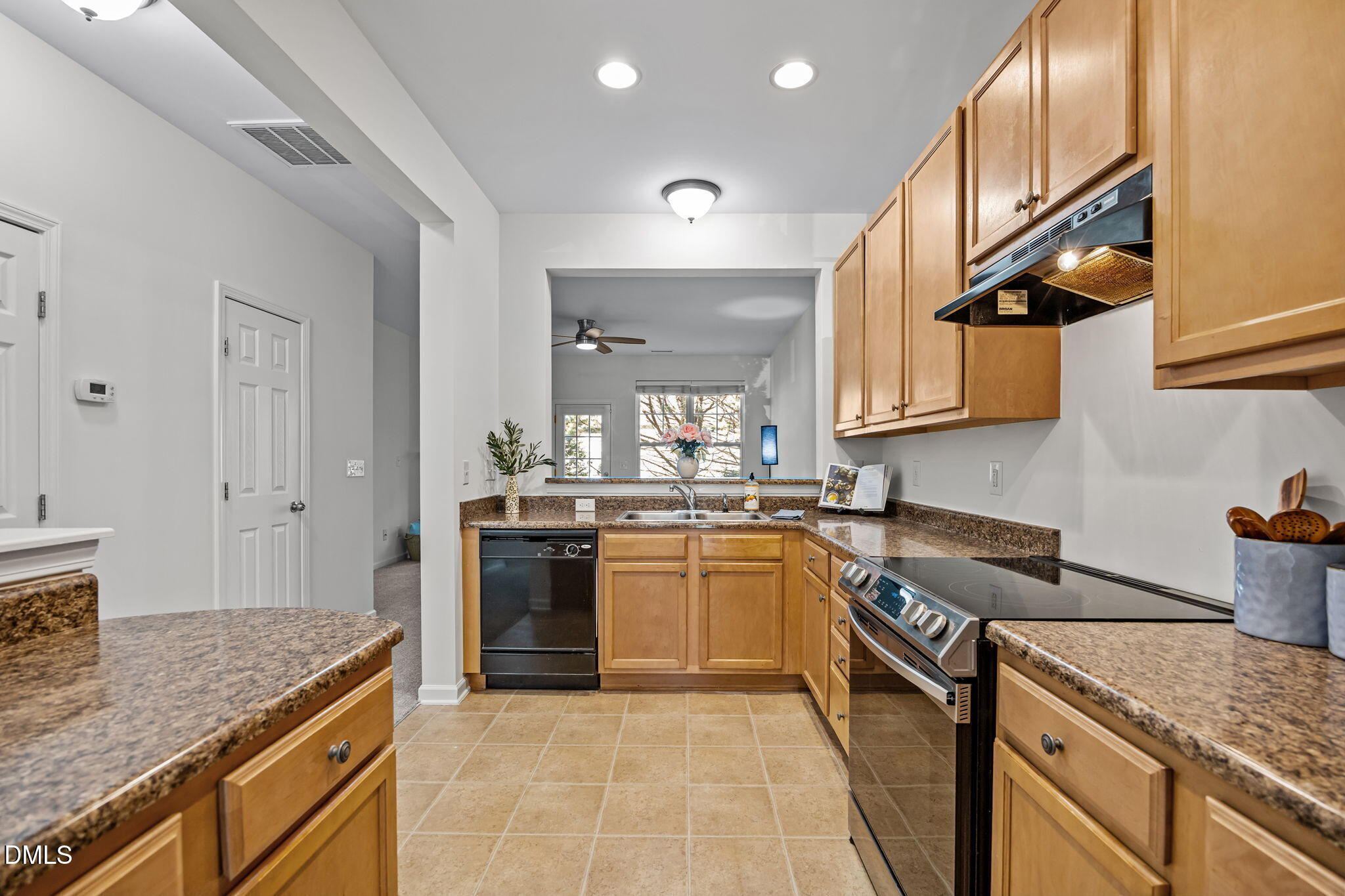 6623 Clarksburg Place Raleigh, NC 27616 - Photo 11 of 32 20-web-or-mls-IMG_9056