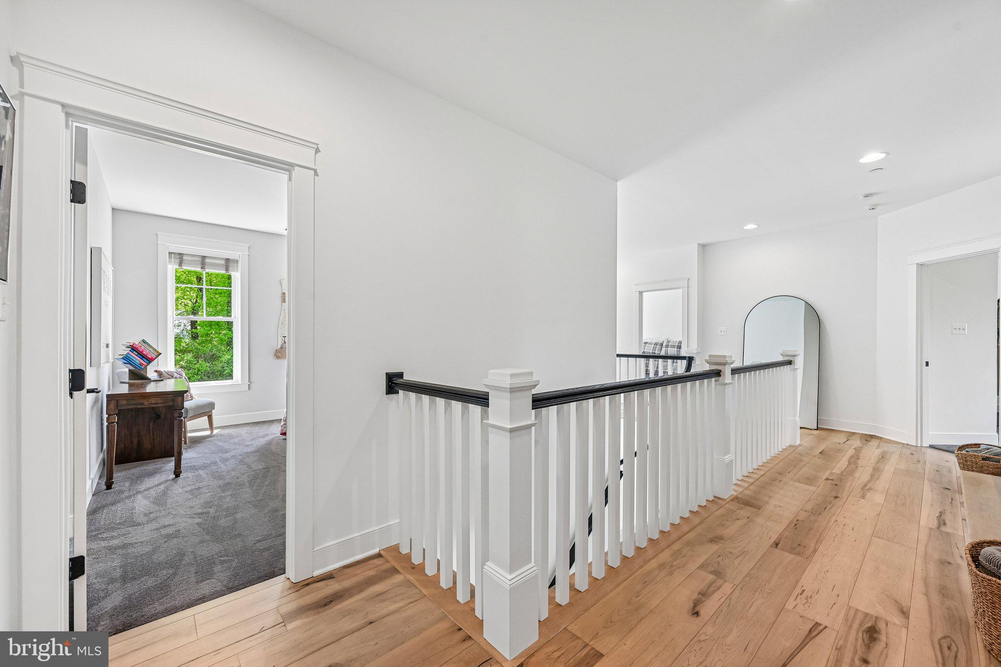 14516 Old Frederick Road Cooksville, MD 21723 - Photo 48 of 100 Upper Hallway