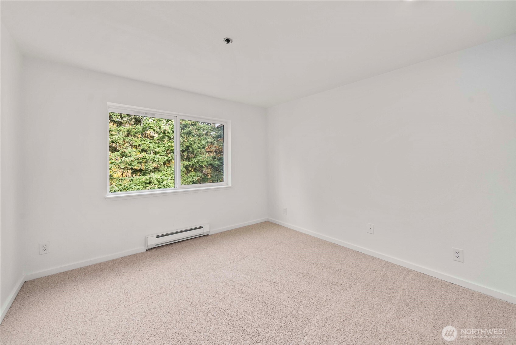 975 Aberdeen Avenue Northeast, Unit C306 Renton, WA 98056 - Photo 18 of 32