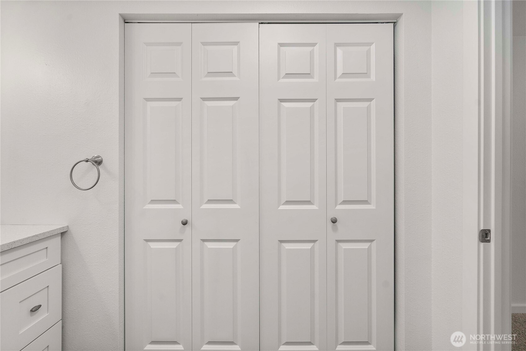 975 Aberdeen Avenue Northeast, Unit C306 Renton, WA 98056 - Photo 21 of 32