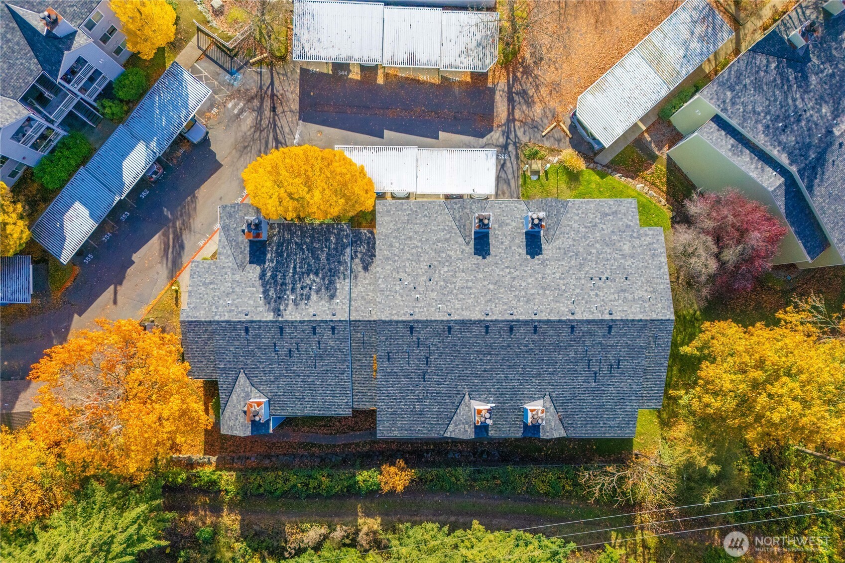 975 Aberdeen Avenue Northeast, Unit C306 Renton, WA 98056 - Photo 28 of 32