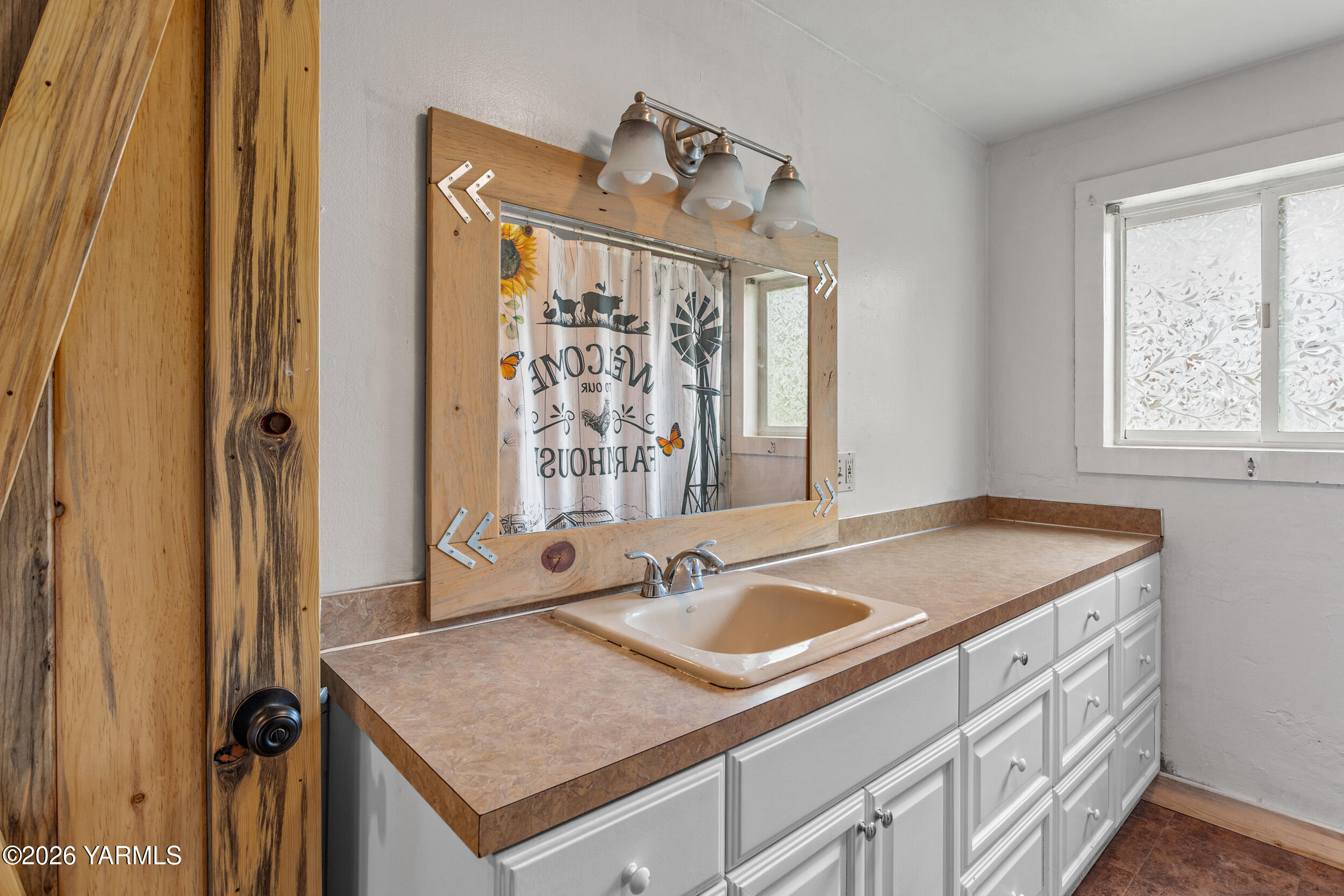 17291 North Wenas Road Selah, WA 98942 - Photo 27 of 38 17291NWenas_21