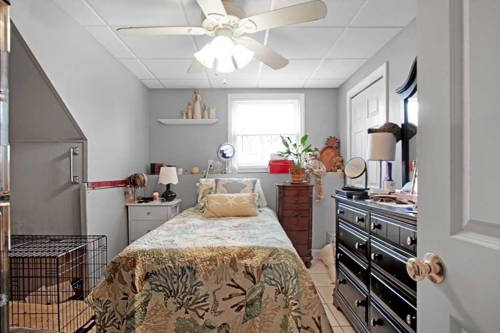 8 Nancy Street Fairhaven, MA 02719 - Photo 15 of 36