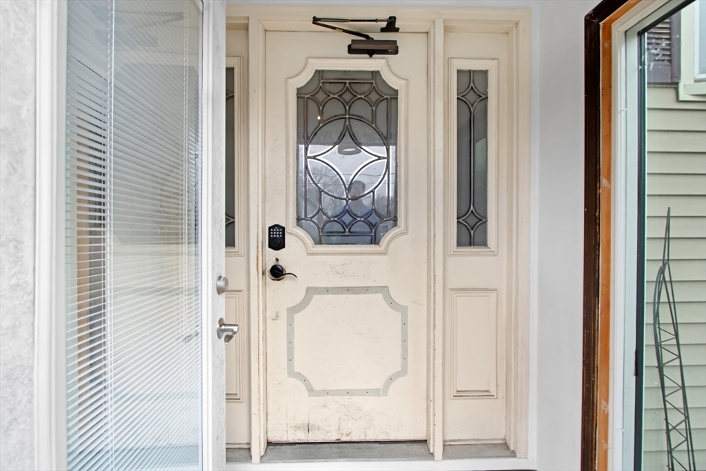 8 Nancy Street Fairhaven, MA 02719 - Photo 5 of 36