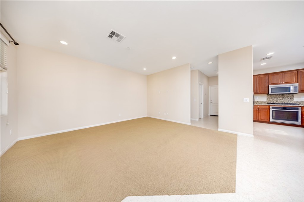 8560 Cava Drive Rancho Cucamonga, CA 91730 - Photo 4 of 28