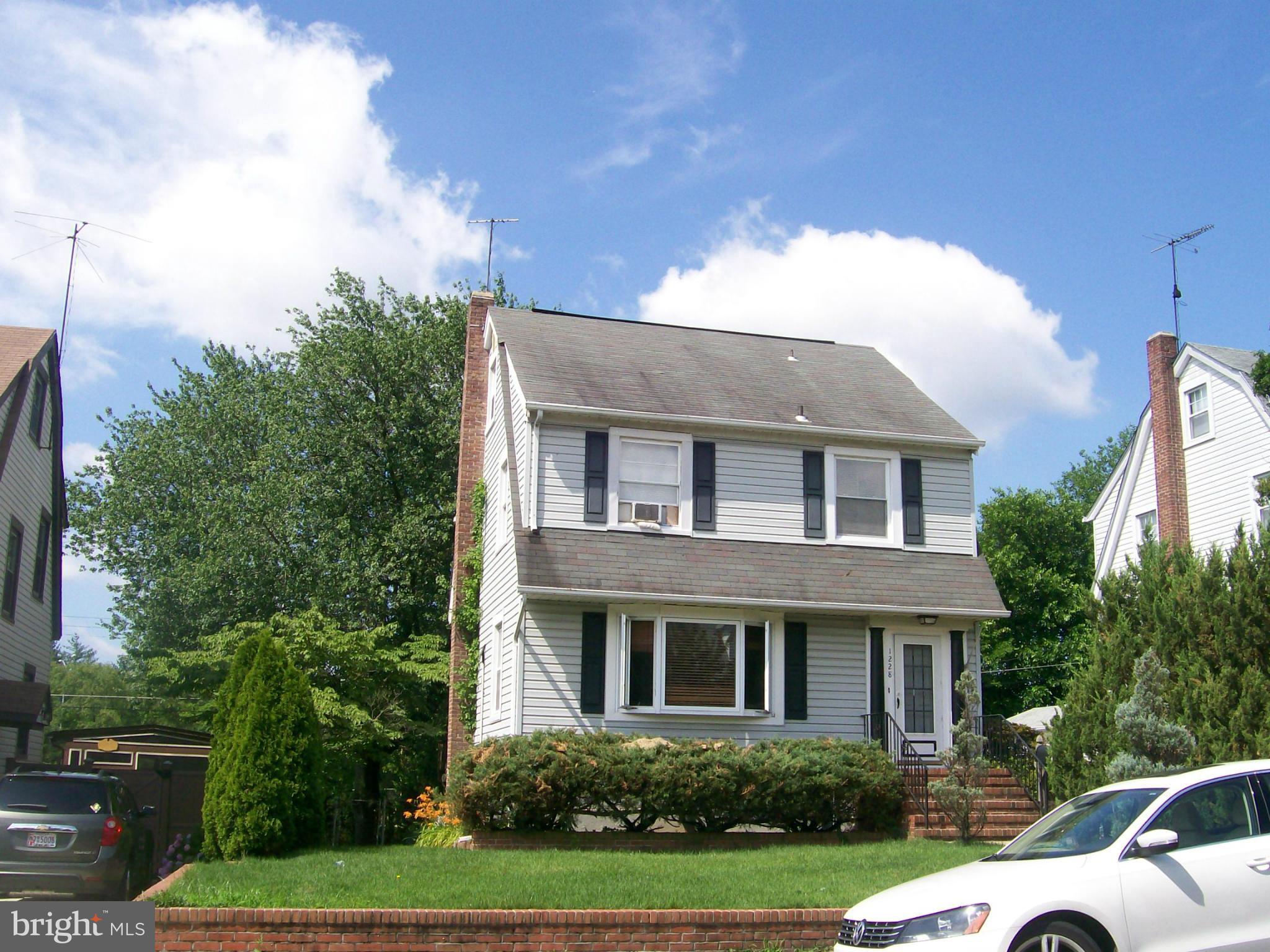 1228 Ten Oaks Road Halethorpe, MD 21227 - Photo 2 of 3 Exterior (Front)