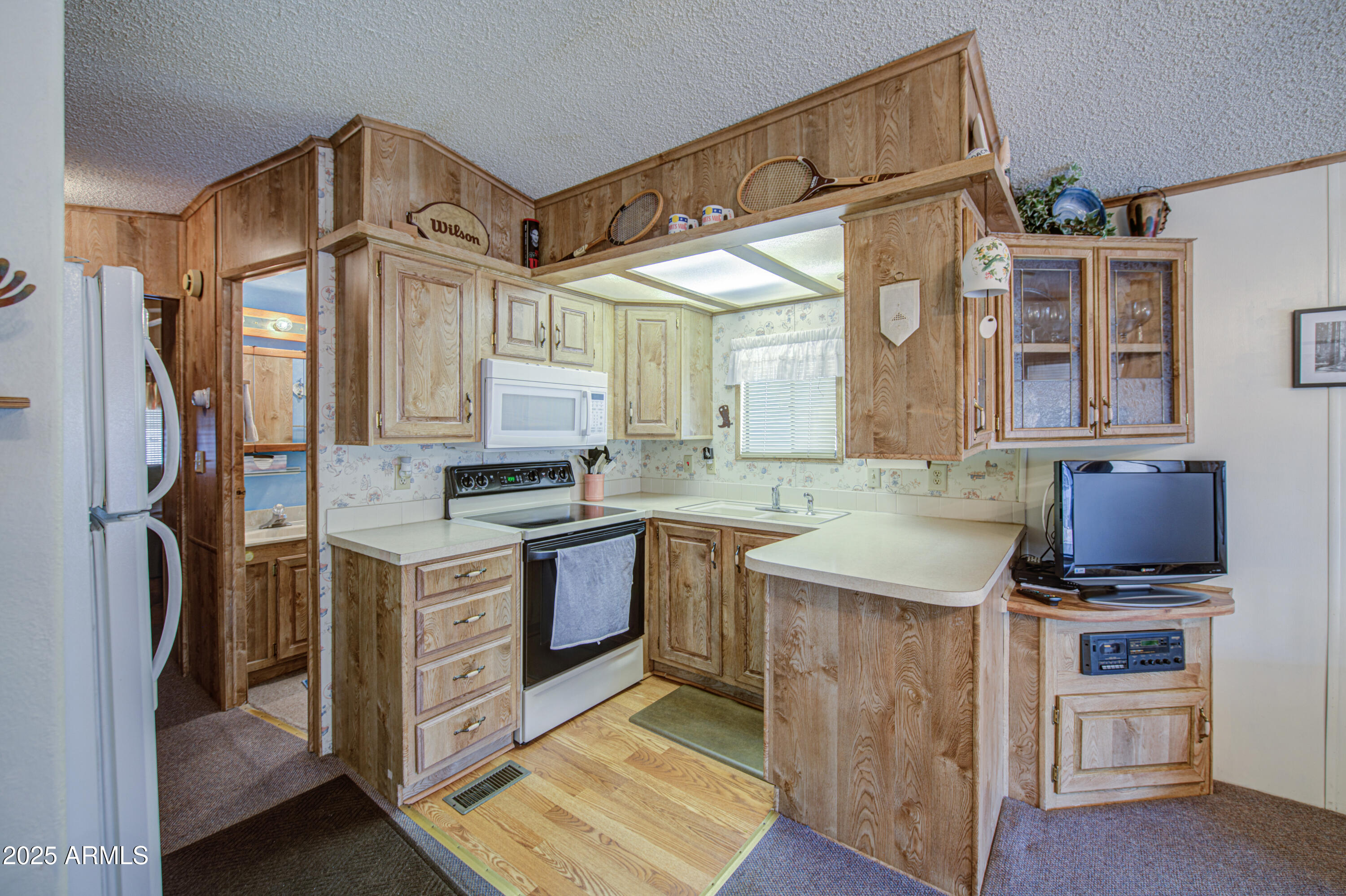 7750 East Broadway Road, Unit 147 Mesa, AZ 85208 - Photo 6 of 41 Kitchen 2