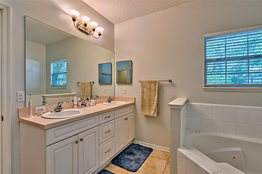 6618 Southwest 83 Terrace Gainesville, FL 32608 - Photo 22 of 37