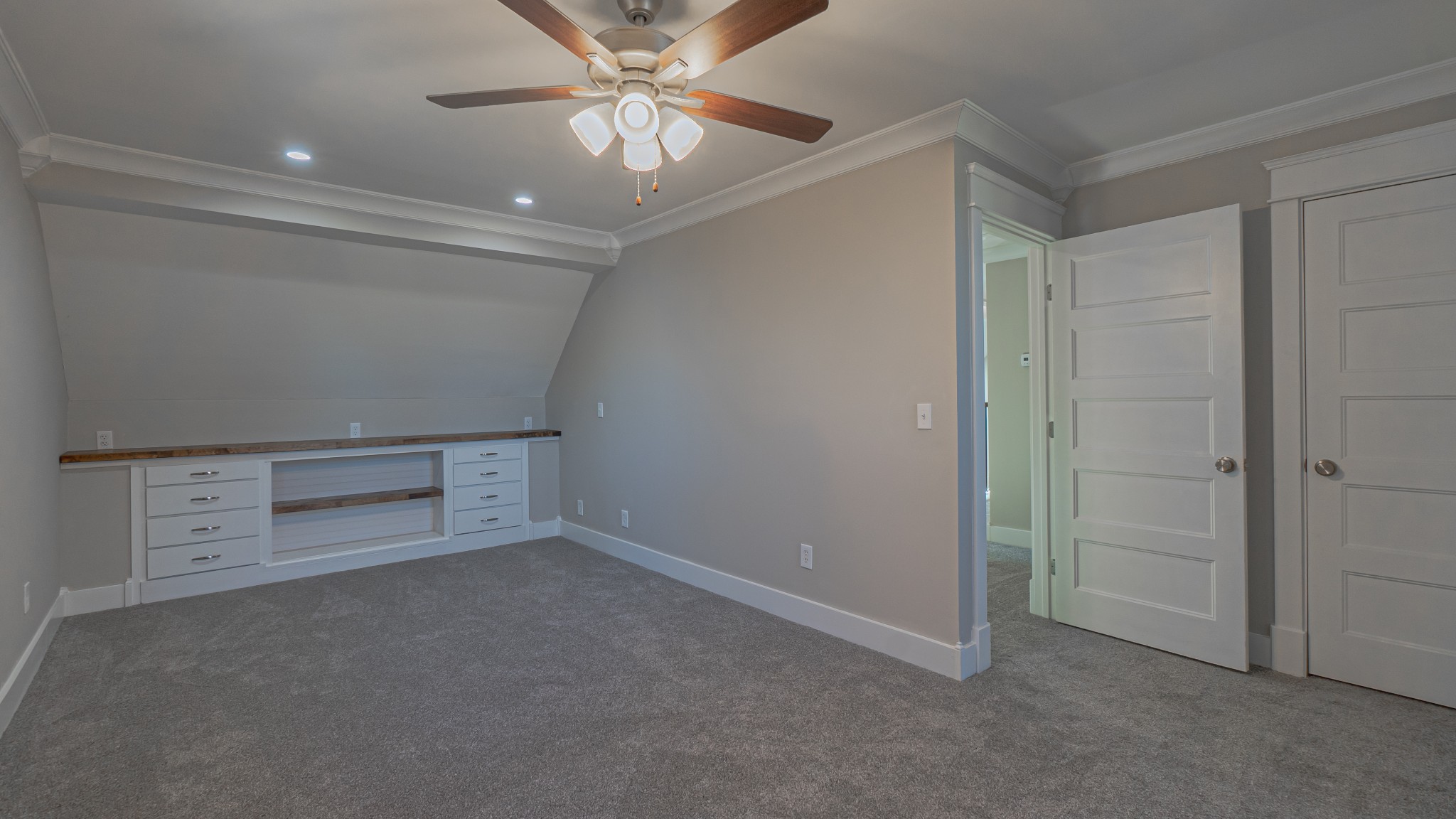 3445 Forest Park Road Springfield, TN 37172 - Photo 46 of 46 an empty room with chandelier fan
