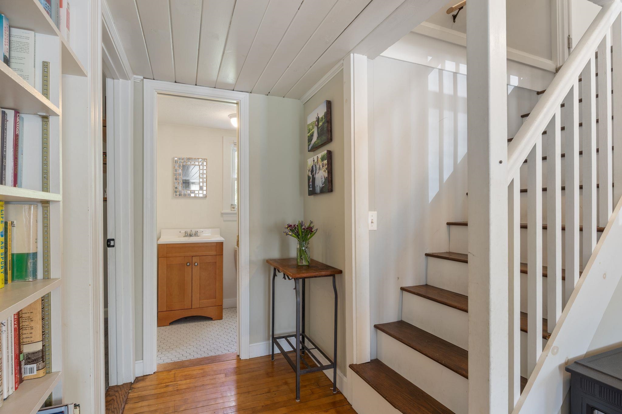 233 Littleworth Road Madbury, NH 03823 - Photo 8 of 38