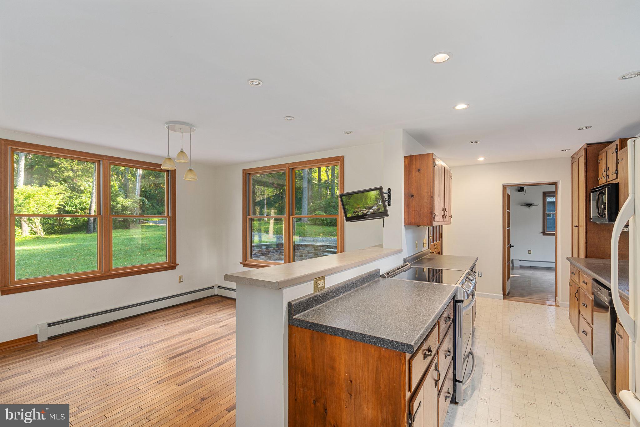 292 Baldy Hill Road Alburtis, PA 18011 - Photo 22 of 43 Combined Kitchen and Dining Room