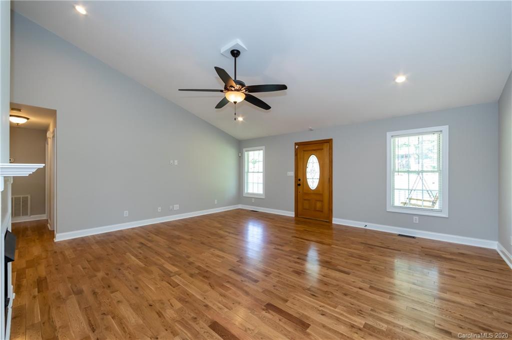 860 Reese Road Rock Hill, SC 29730 - Photo 5 of 47 Gallery Image 5