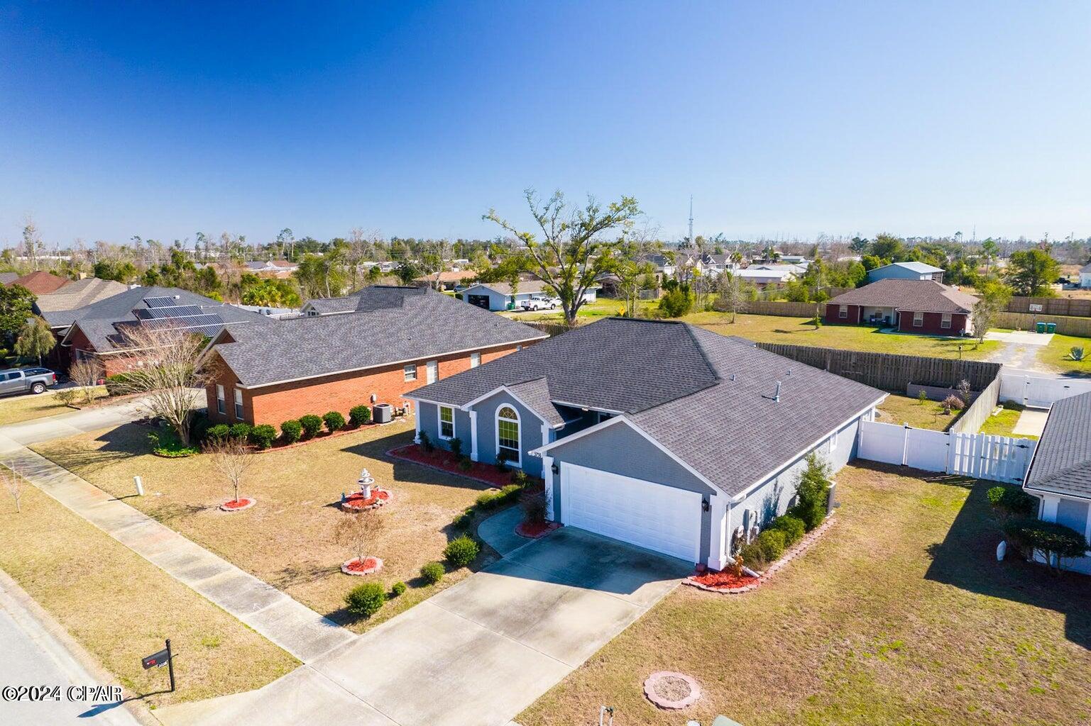 3758 Bay Tree Road Lynn Haven, FL 32444 - Photo 4 of 36