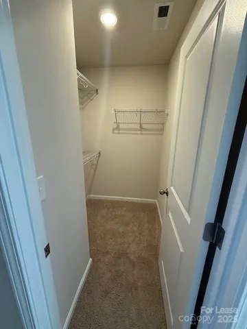 a view of utility room