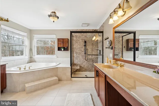 $980,000 | 253 Jennings Way, Mickleton, NJ 08056