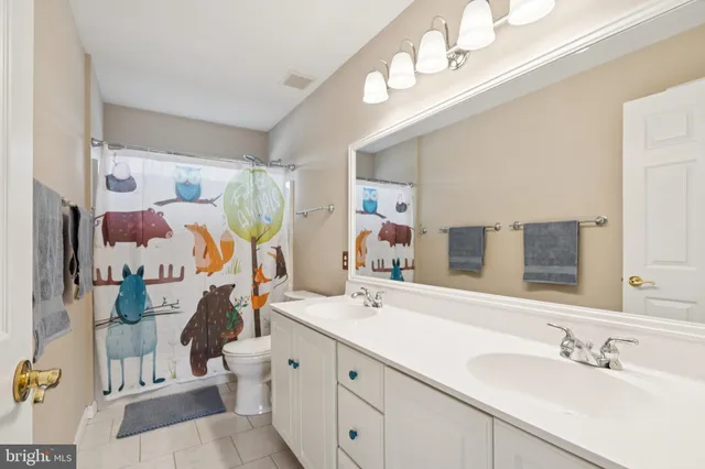 $980,000 | 253 Jennings Way, Mickleton, NJ 08056