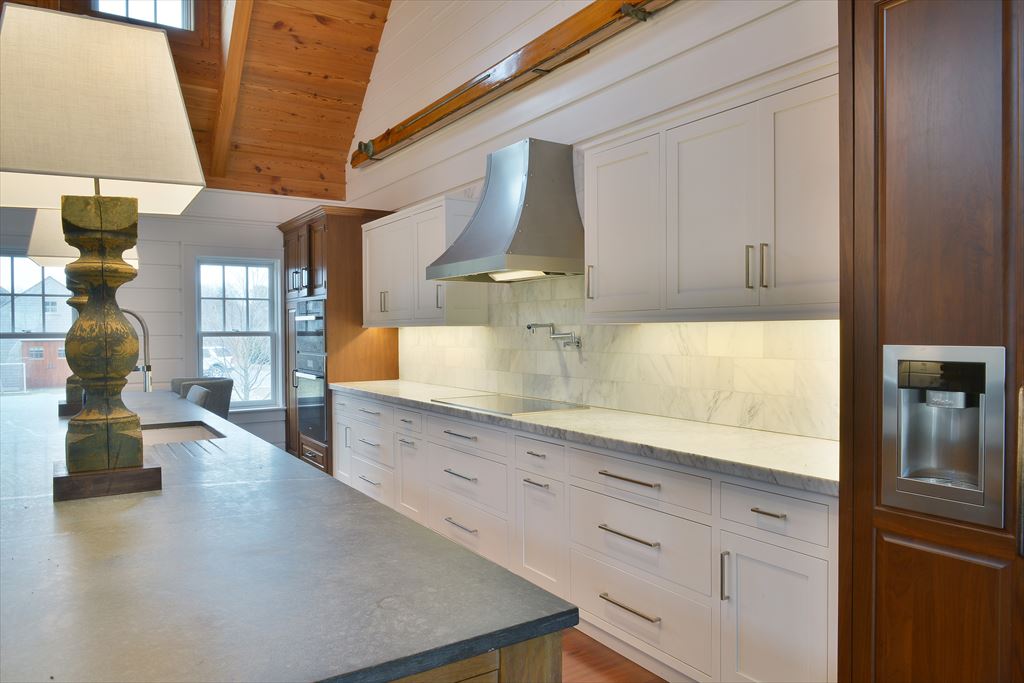51 Dukes Road Nantucket, MA 02554 - Photo 14 of 55 Gallery Image 14