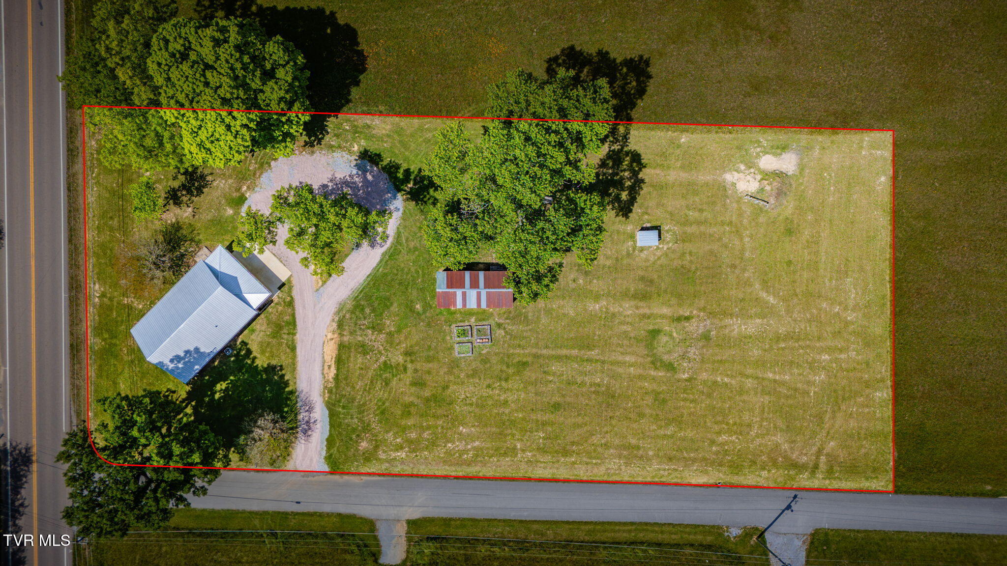 1620 Spider Stines Road Greeneville, TN 37745 - Photo 28 of 29 105a