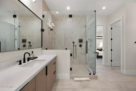 $2,189,000 | 4546 East Campbell Avenue, Phoenix, AZ 85018