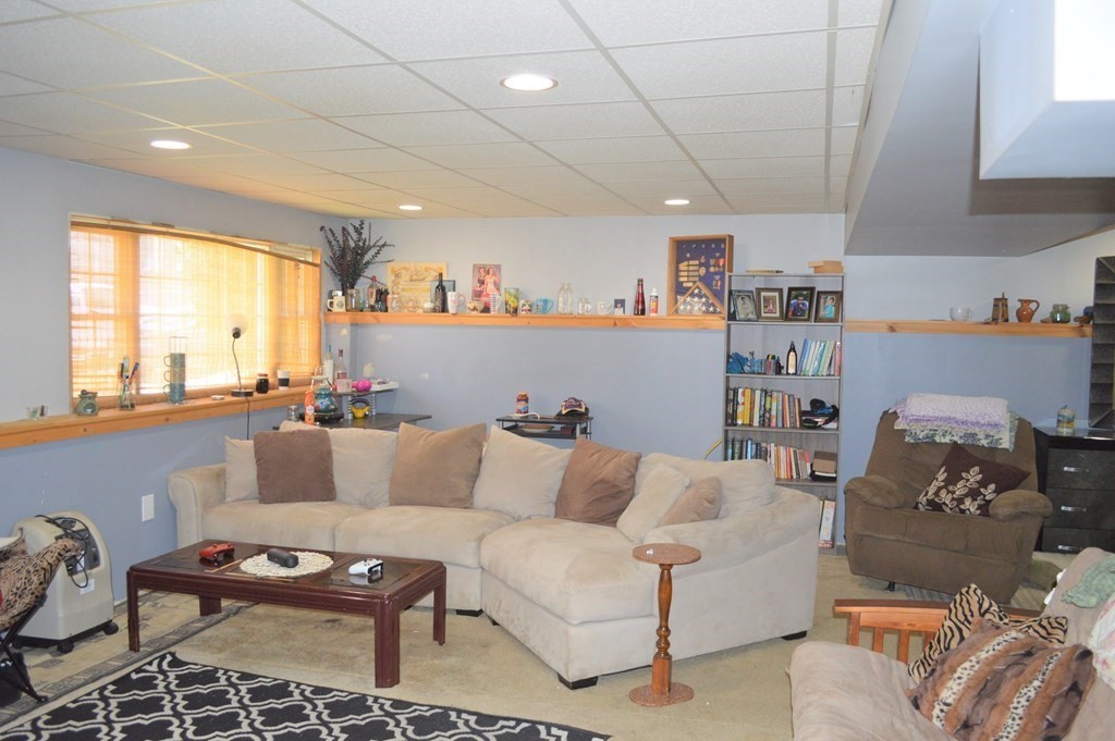 589 2nd Street Fall River, MA 02721 - Photo 26 of 33